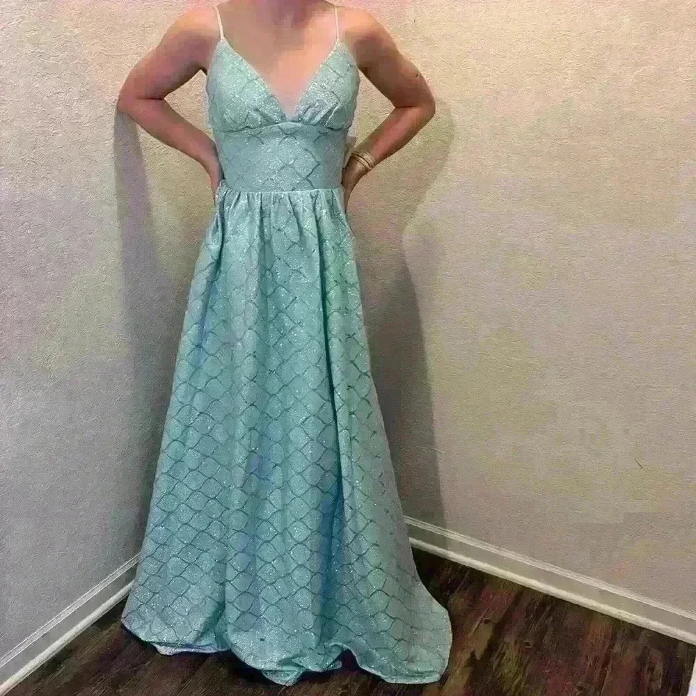 CRYSTAL DOLLS Womens Light Blue Spaghetti Strap Formal Gown Dress Juniors 9
